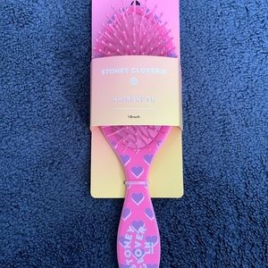 Stoney Clover Lane X Target Brush